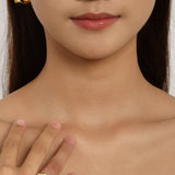Twisted ring